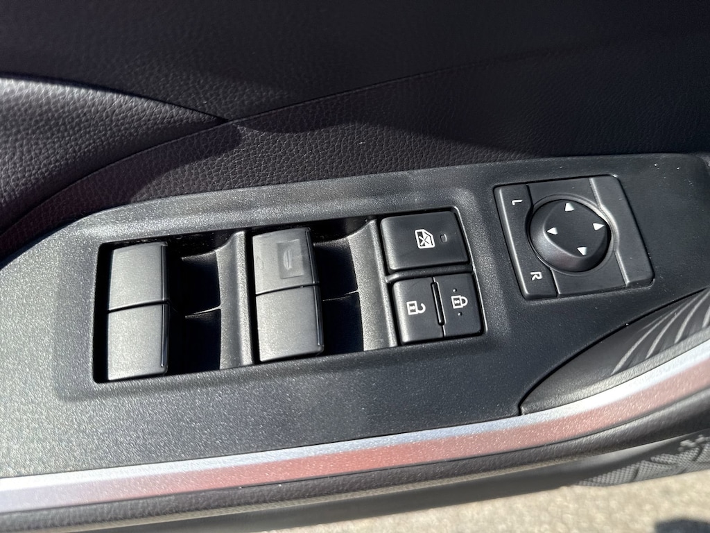 2025 Toyota RAV4 LE photo 14