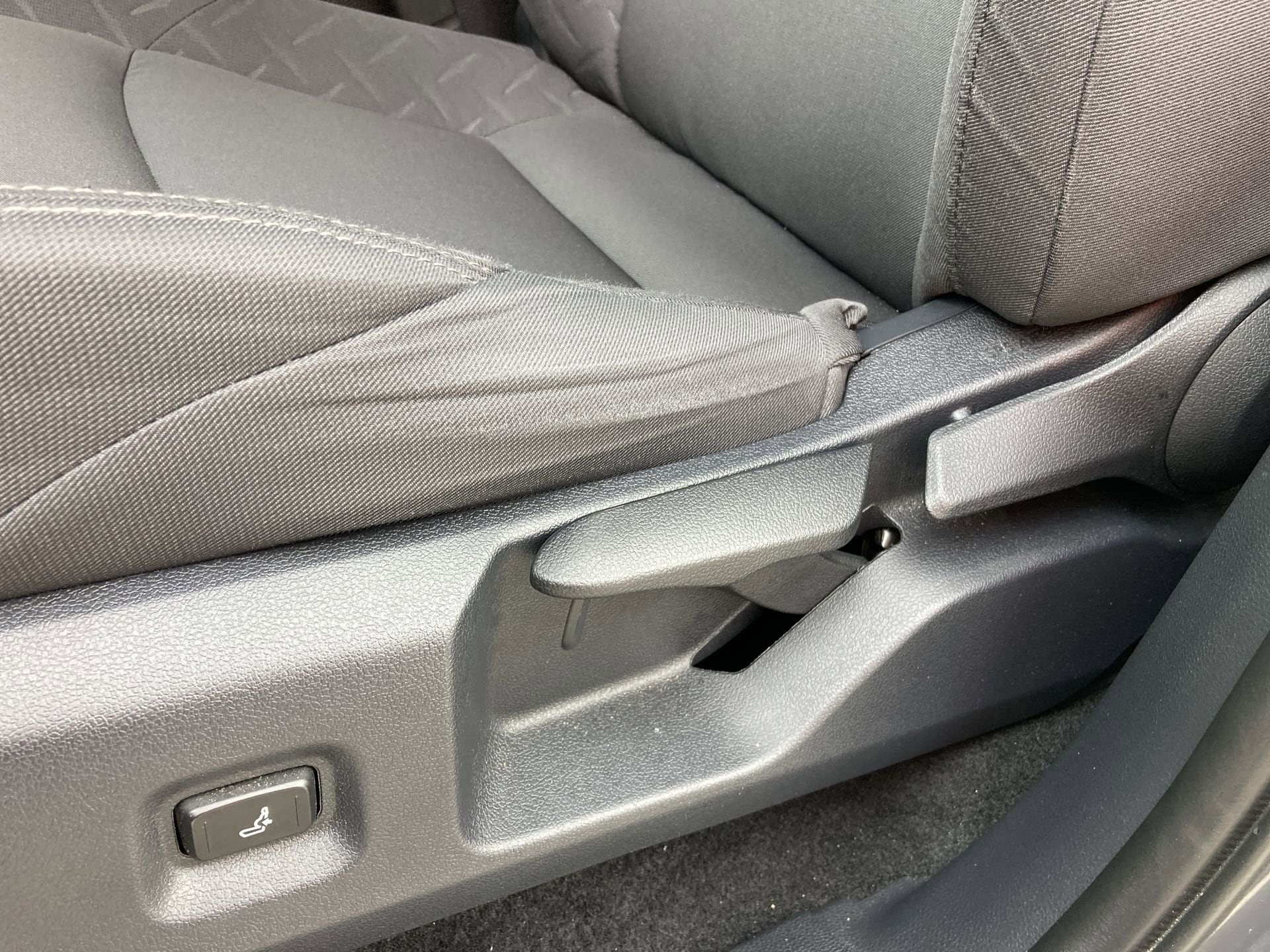 2024 Toyota Tacoma SR5 - Photo 14