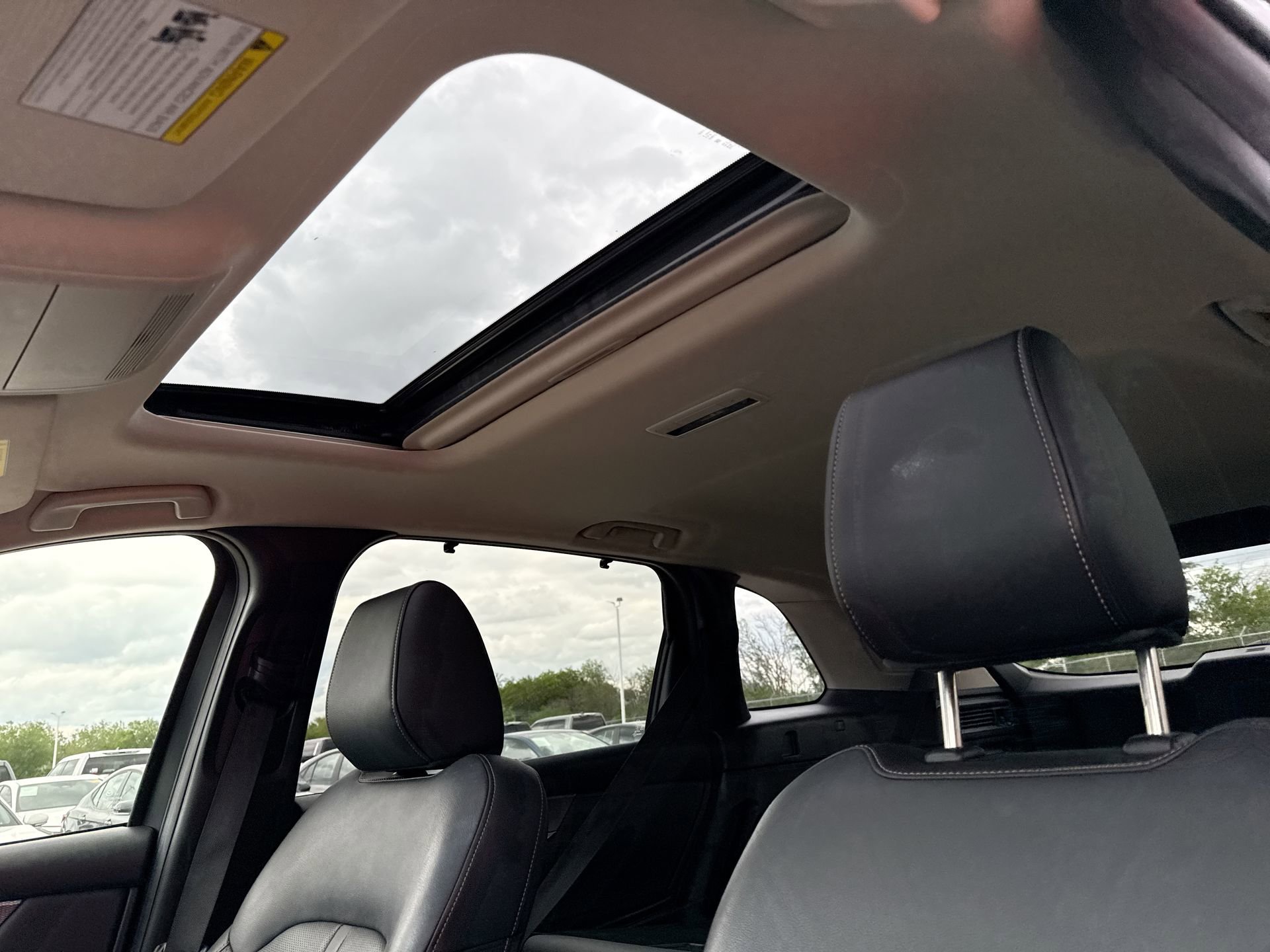 2025 Mazda CX-90 Preferred Package - Photo 16