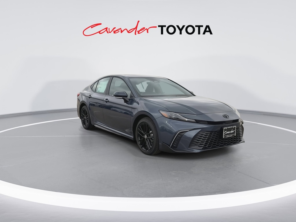 2026 Toyota Camry SE photo 2