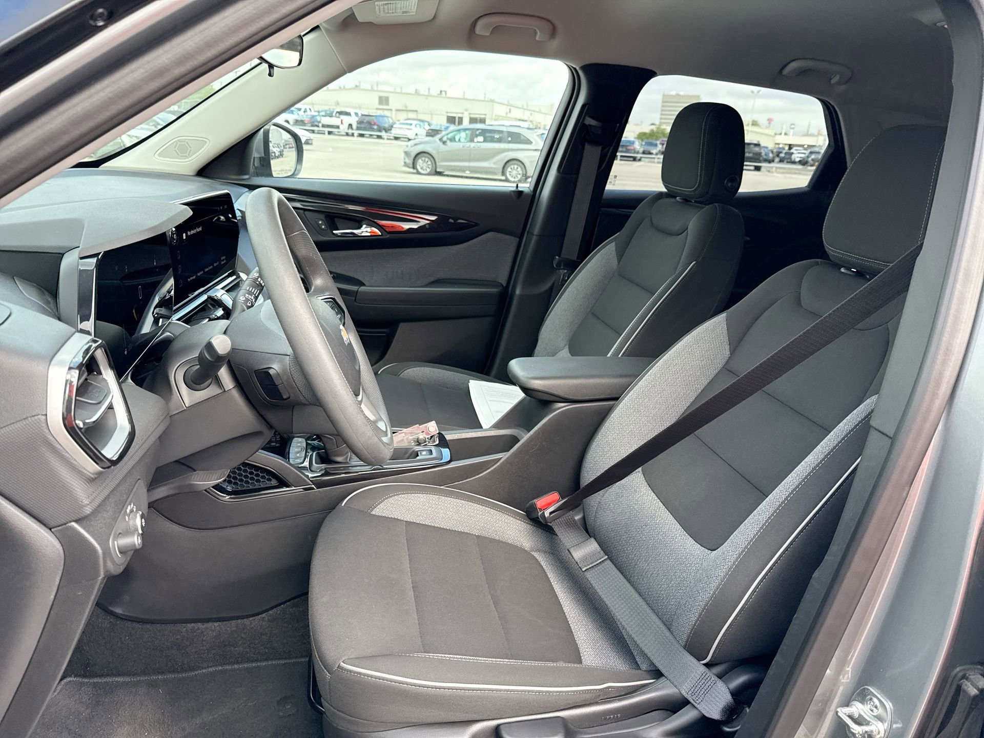 2025 Chevrolet Trailblazer LT - Photo 13