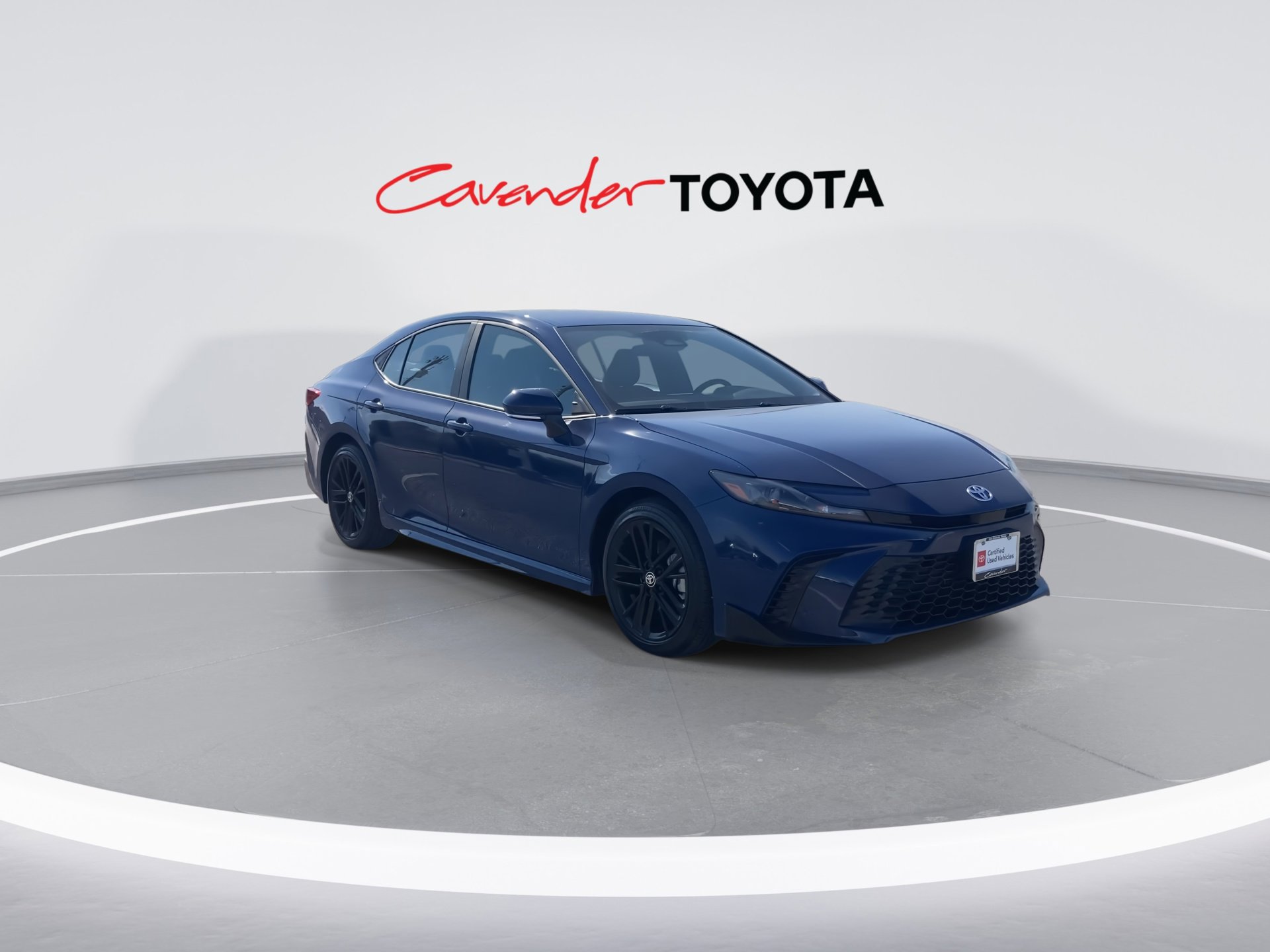2025 Toyota Camry SE photo 2