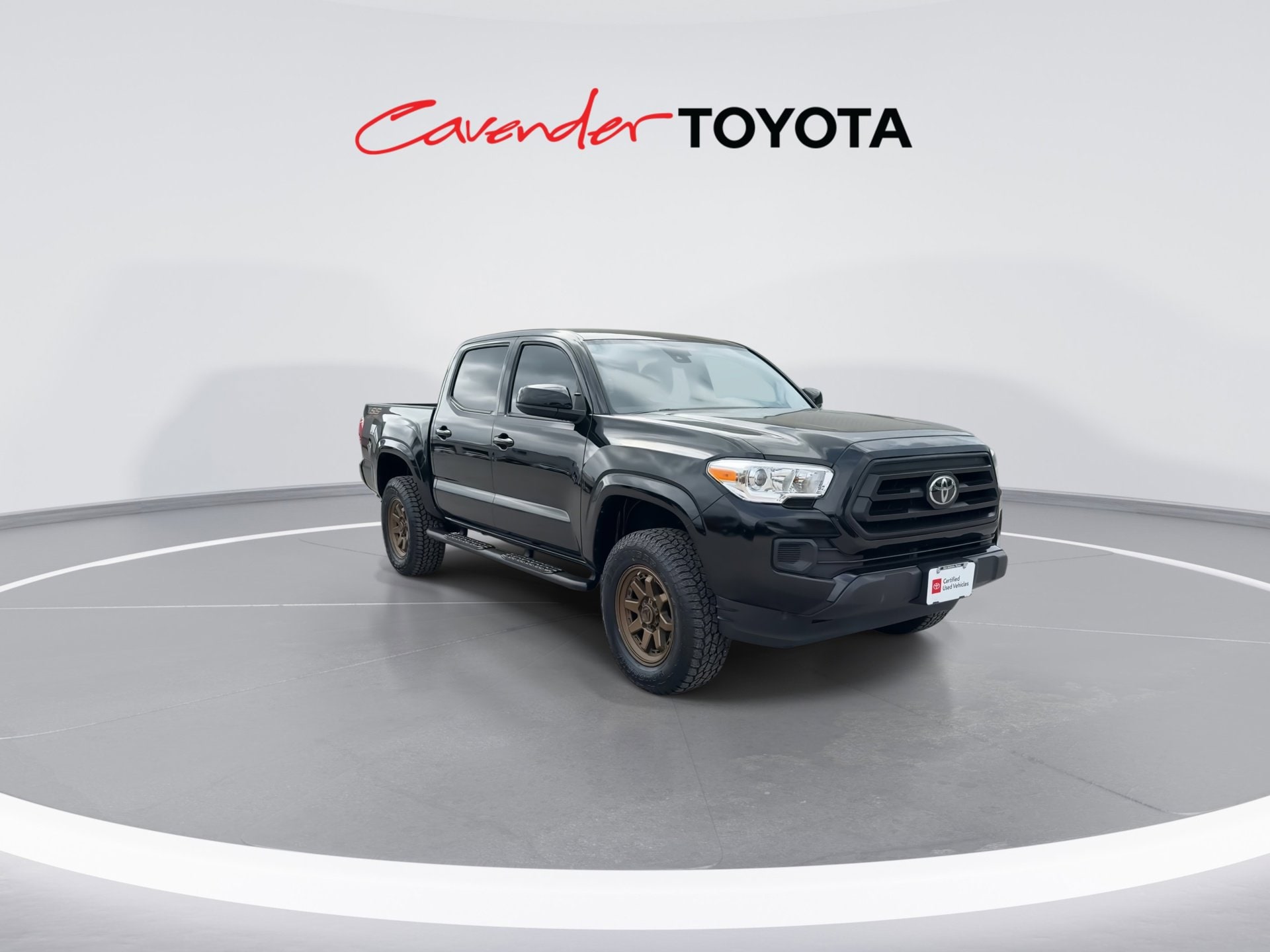 View vehicle photo 2