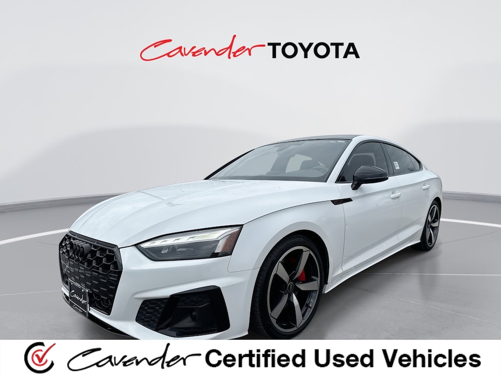 2023 Audi A5 45 S line Premium Plus Quattro photo 2