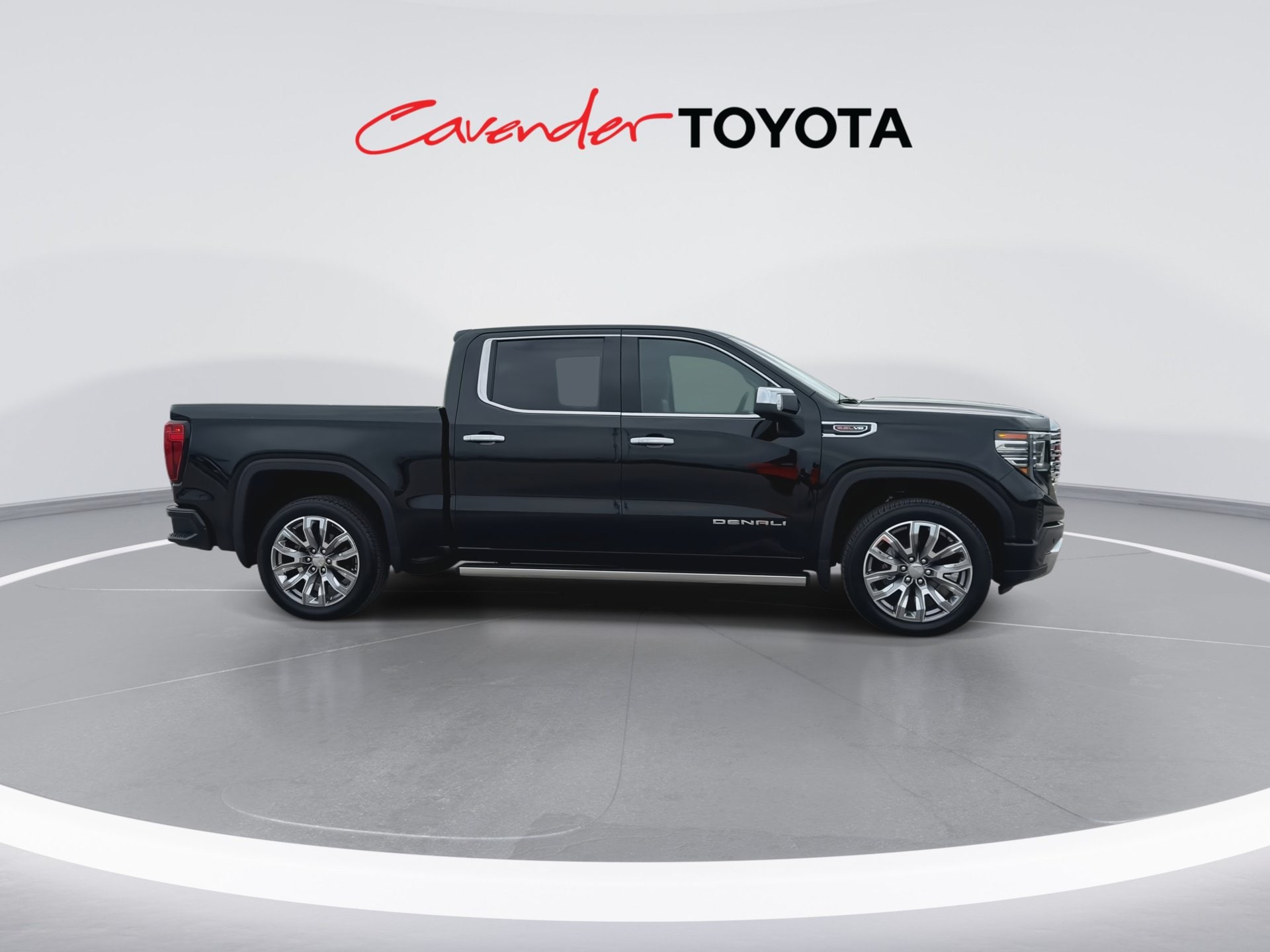 2026 GMC Sierra 1500 Denali - Photo 9