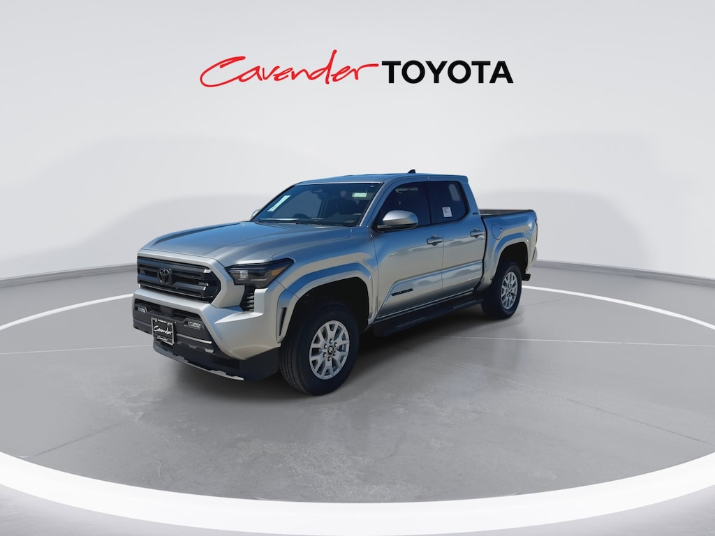 2025 Toyota Tacoma SR5 photo 4
