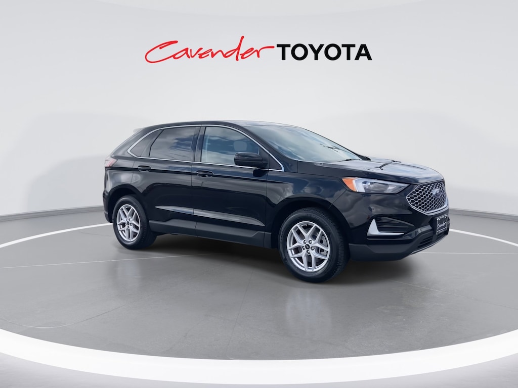 Used 2024 Ford Edge SEL SUV