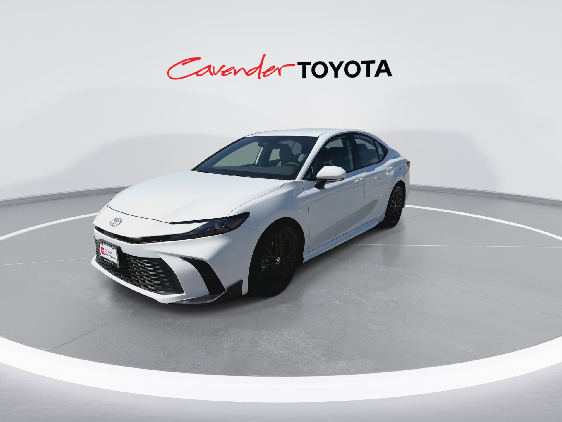 2025 Toyota Camry SE photo 4