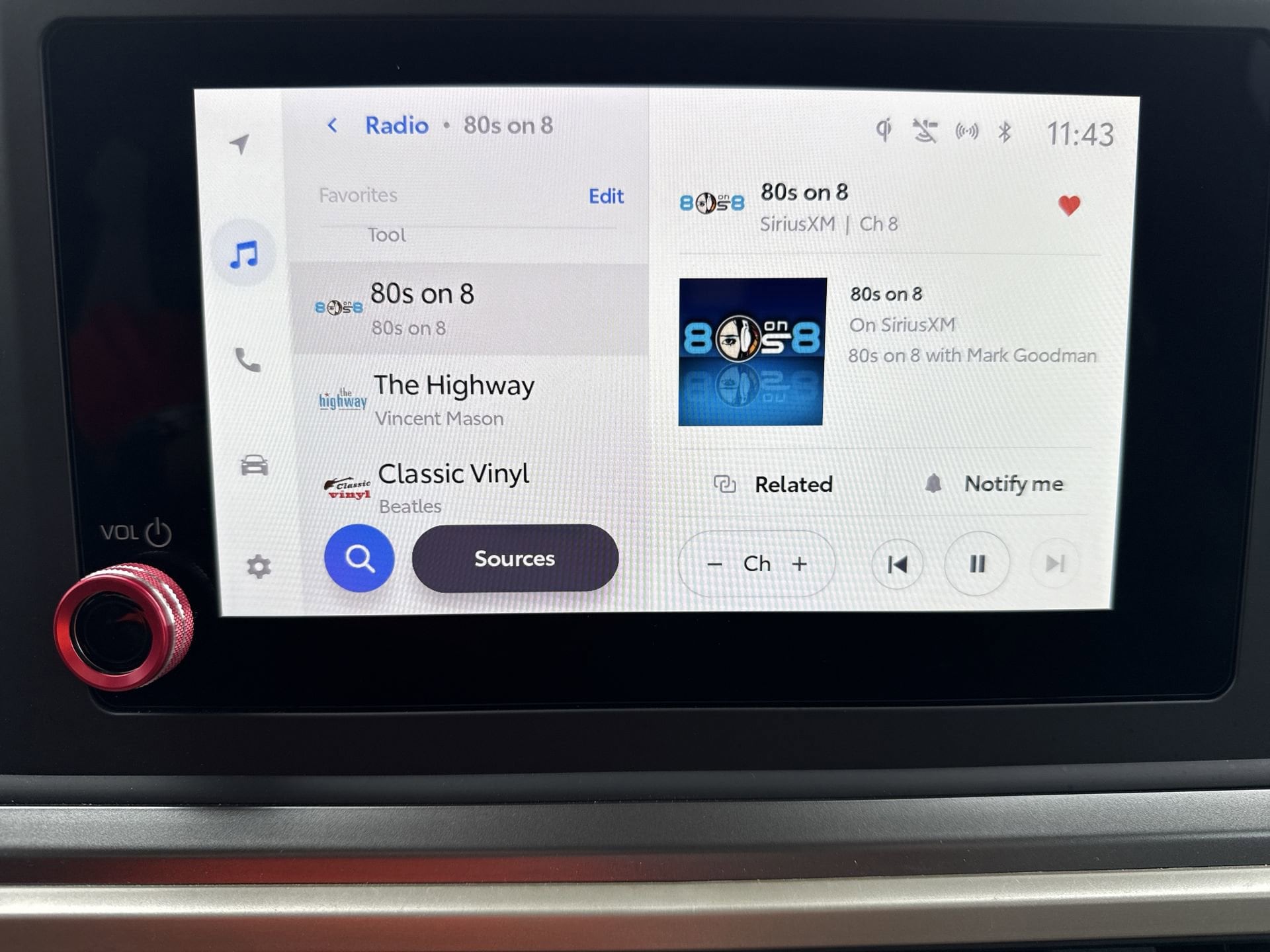 2024 Toyota Tacoma SR5 - Photo 12