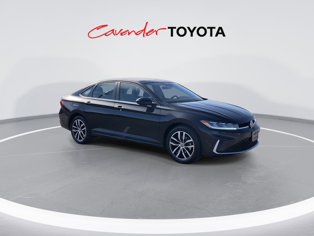 2026 Volkswagen Jetta 1.5T SE photo 3