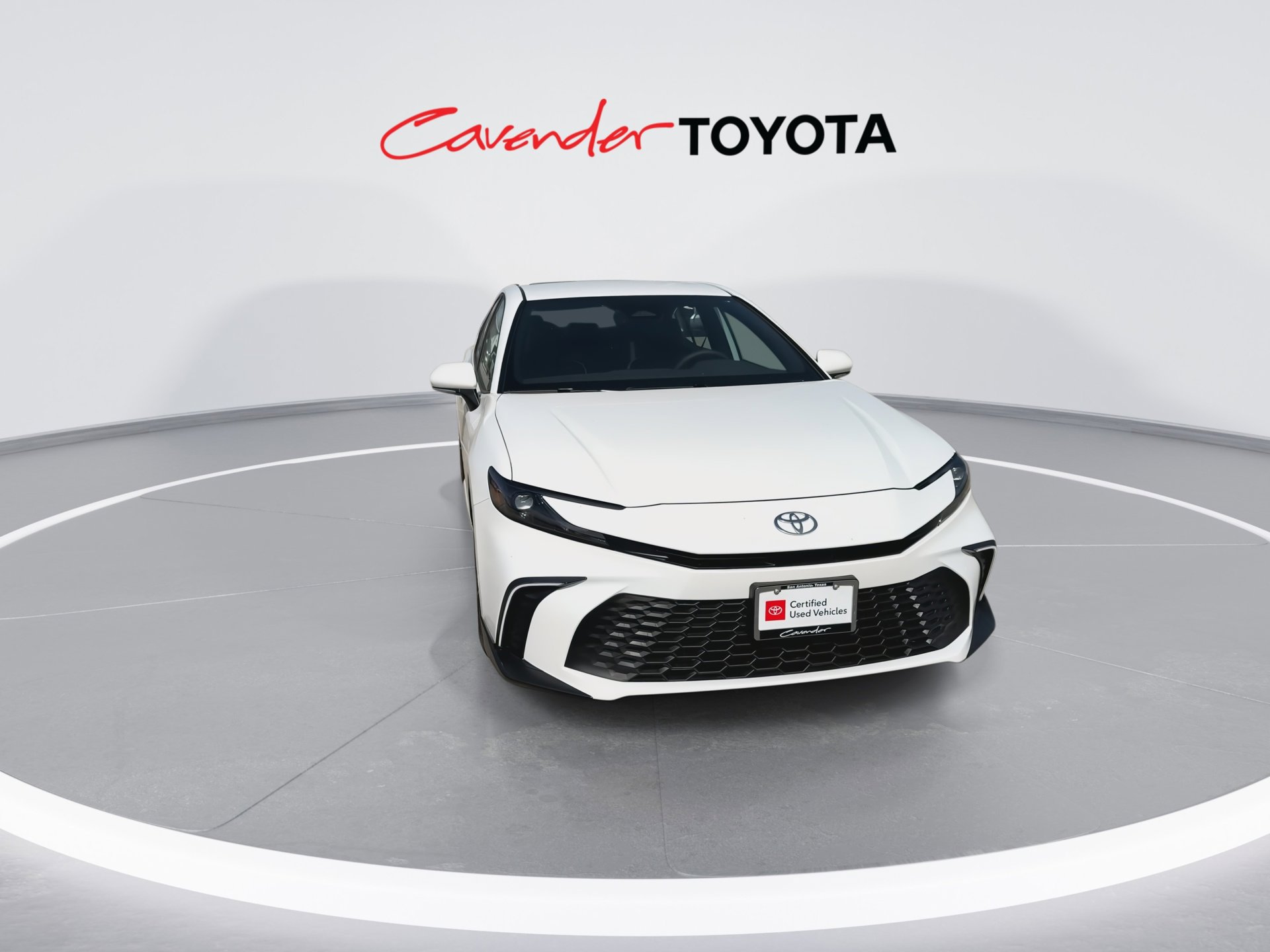 2025 Toyota Camry SE photo 3