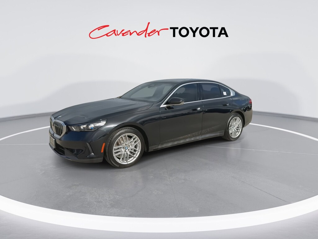 Used 2024 BMW 530i 530i xDrive Premium Sedan