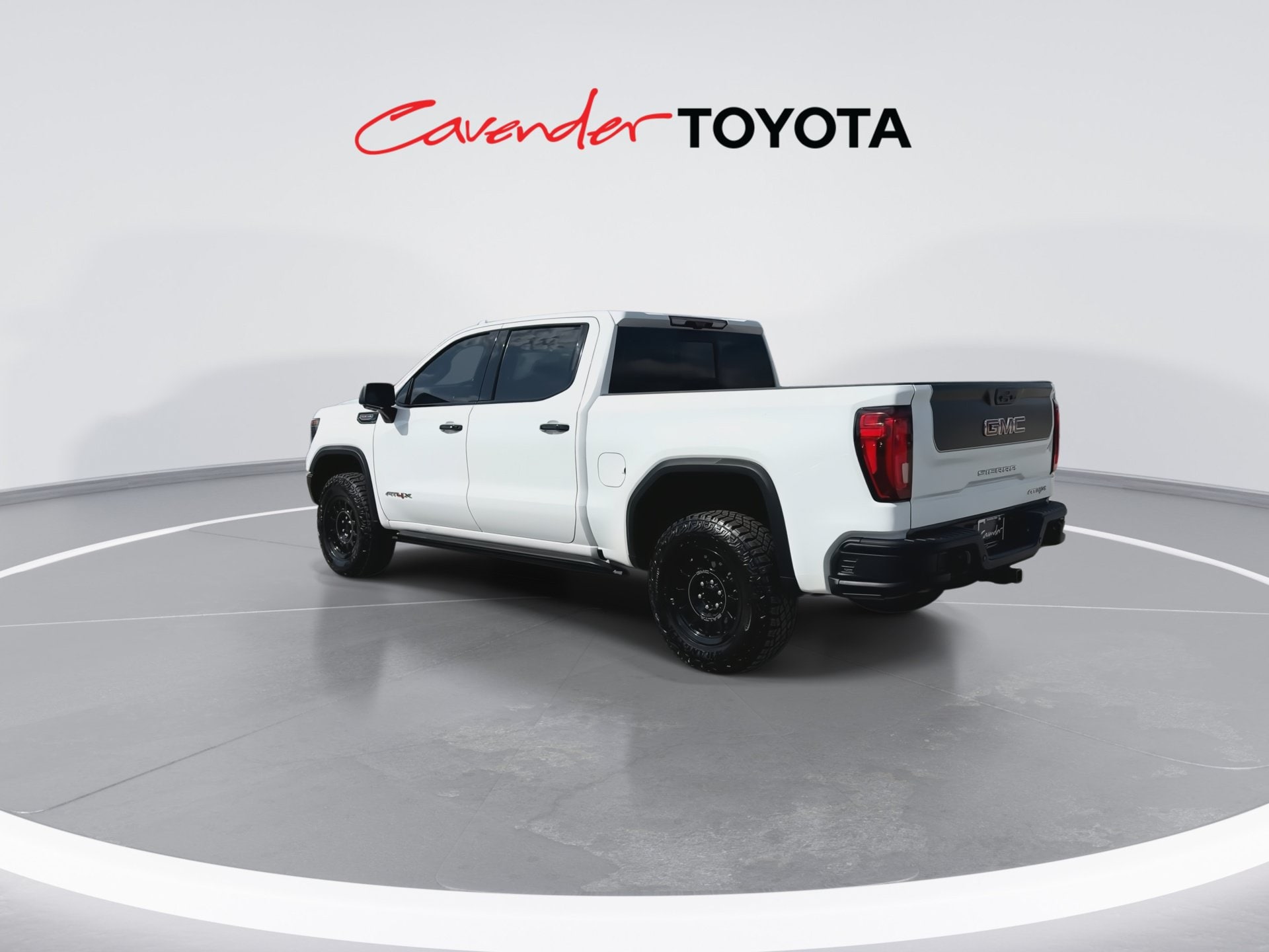 2024 GMC Sierra 1500 AT4X - Photo 6