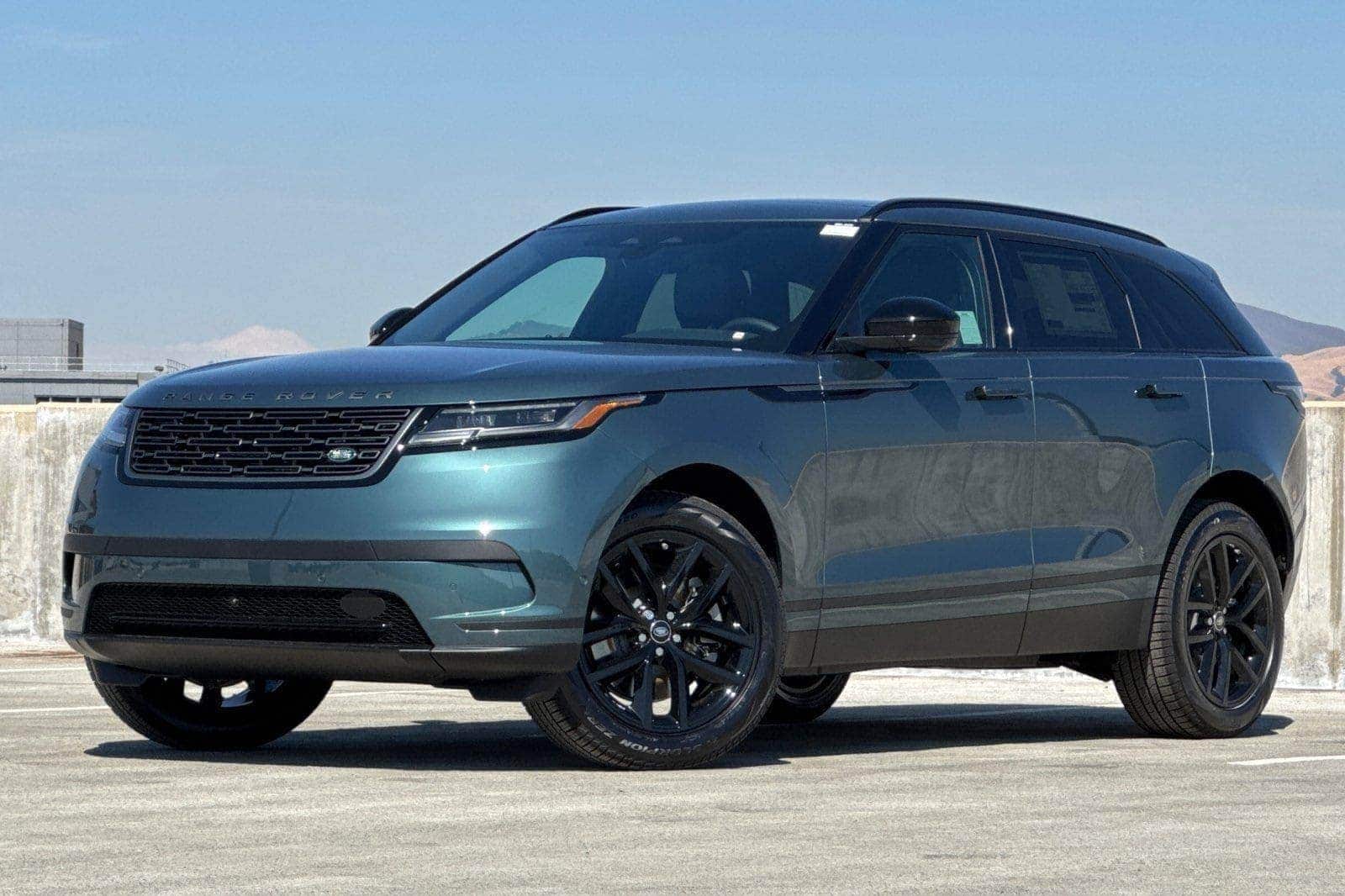 2026 Land Rover Range Rover Velar S's photo