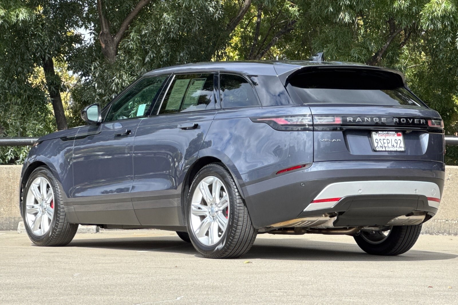 2025 Land Rover Range Rover Velar S photo 3