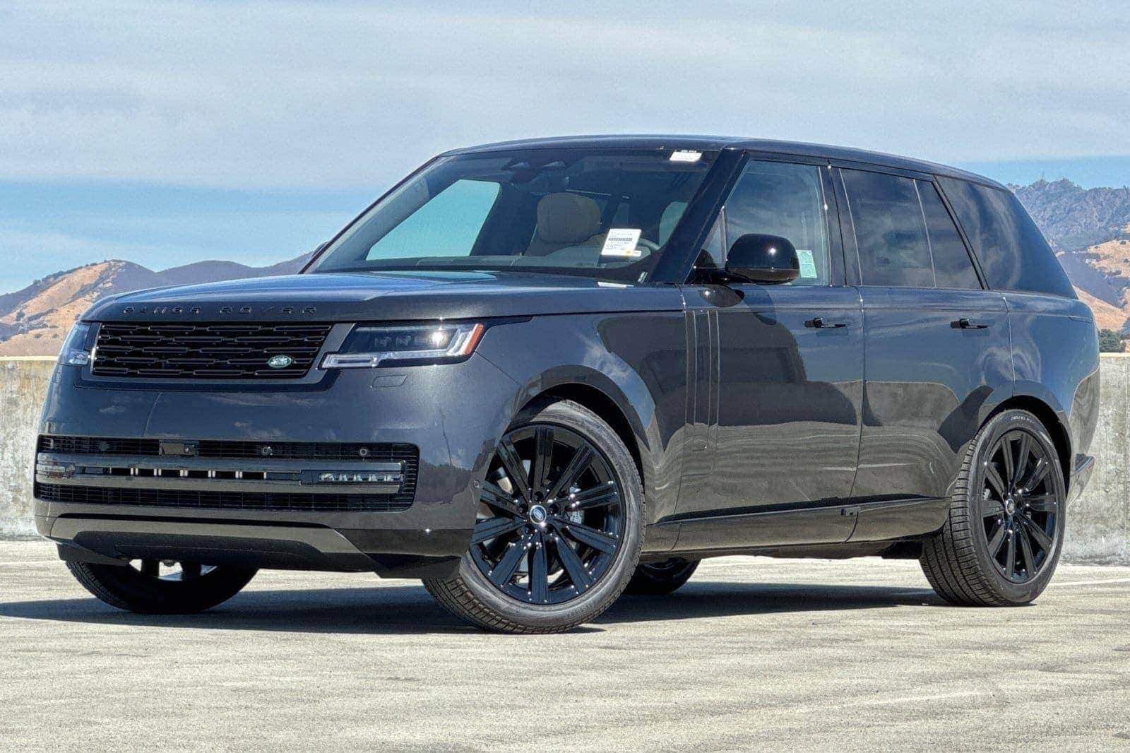 2025 Land Rover Range Rover SE's photo