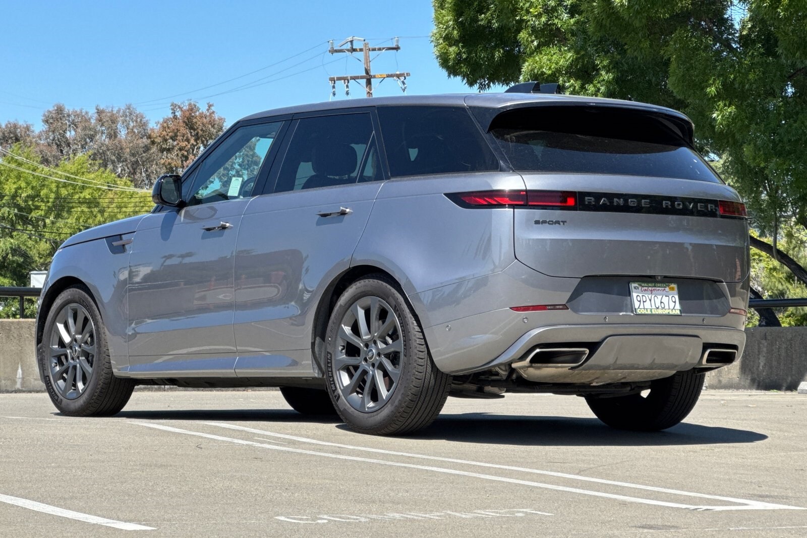 2024 Land Rover Range Rover Sport P400 Dynamic SE photo 3