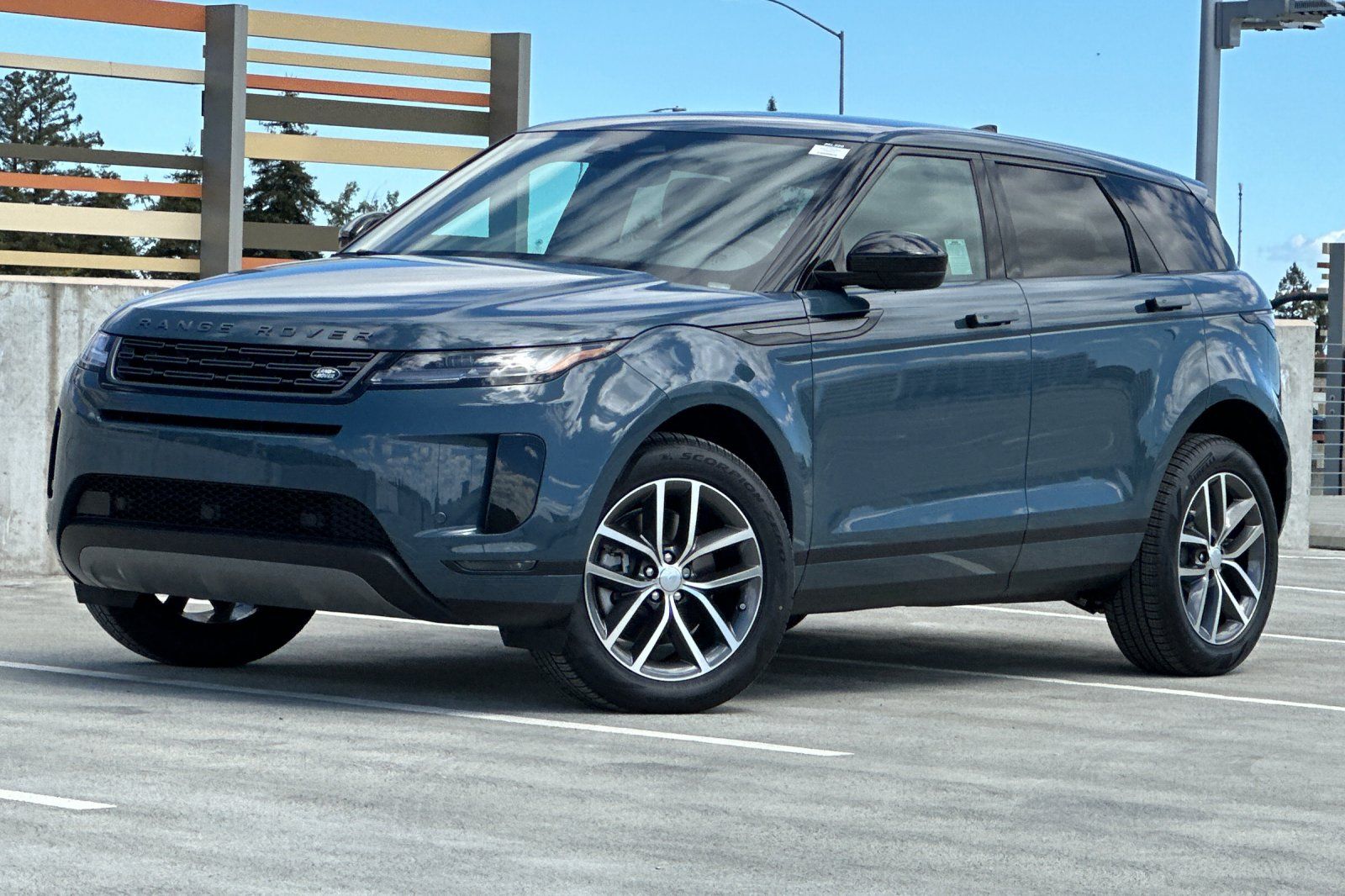 2026 Land Rover Range Rover Evoque