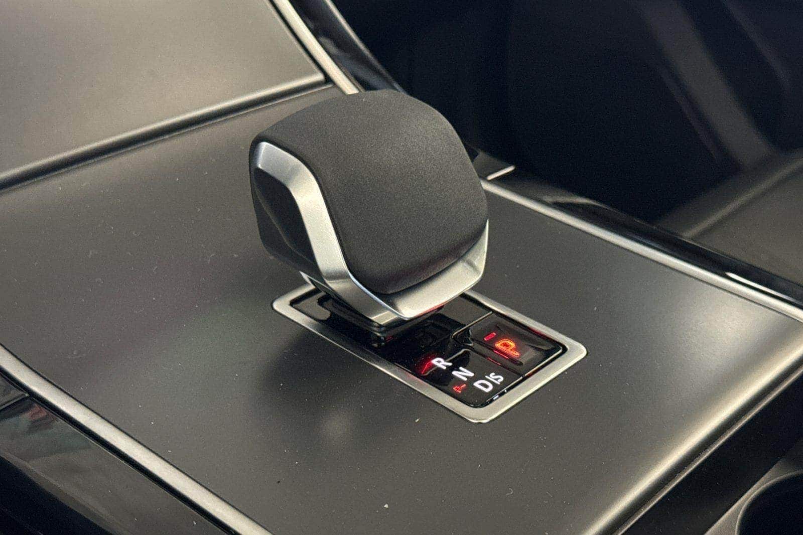 2026 Land Rover Range Rover Velar S - Photo 21