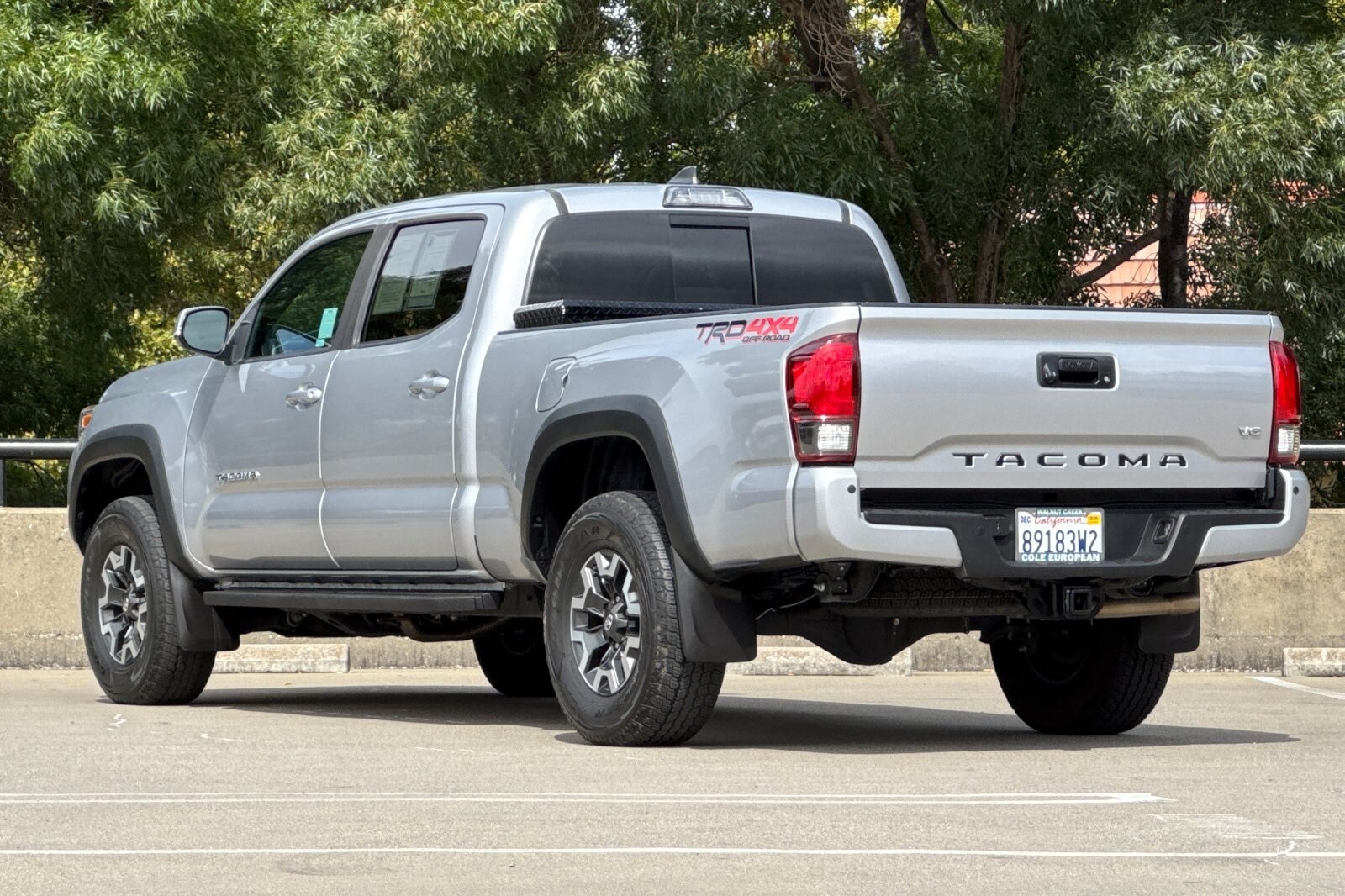 2019 Toyota Tacoma SR5 photo 3