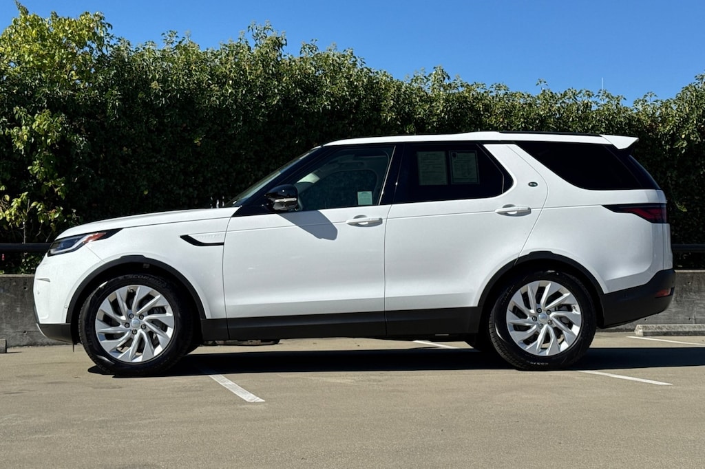 Used 2024 Land Rover Discovery S SUV