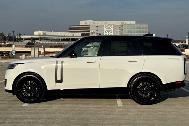2025 Land Rover Range Rover Autobiography photo 2