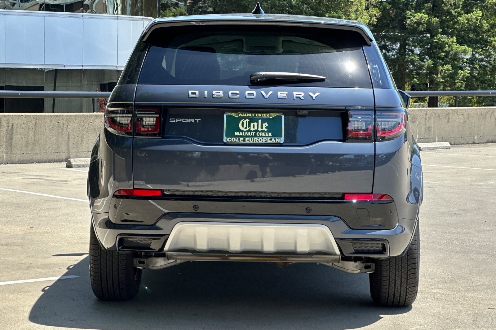 2024 Land Rover Discovery Sport S photo 4