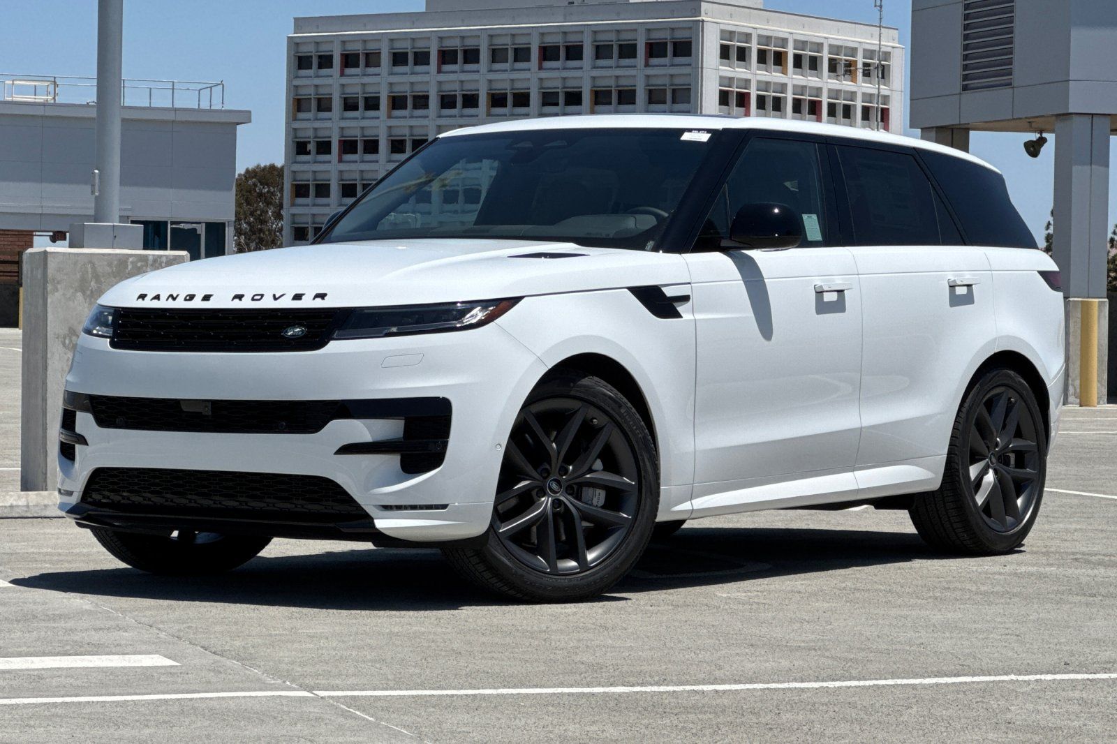 2025 Land Rover Range Rover Sport P530 Dynamic SE's photo