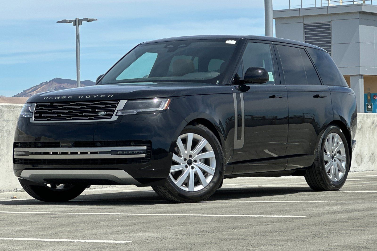 2026 Land Rover Range Rover