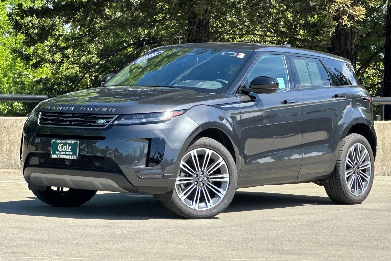 2025 Land Rover Range Rover Evoque