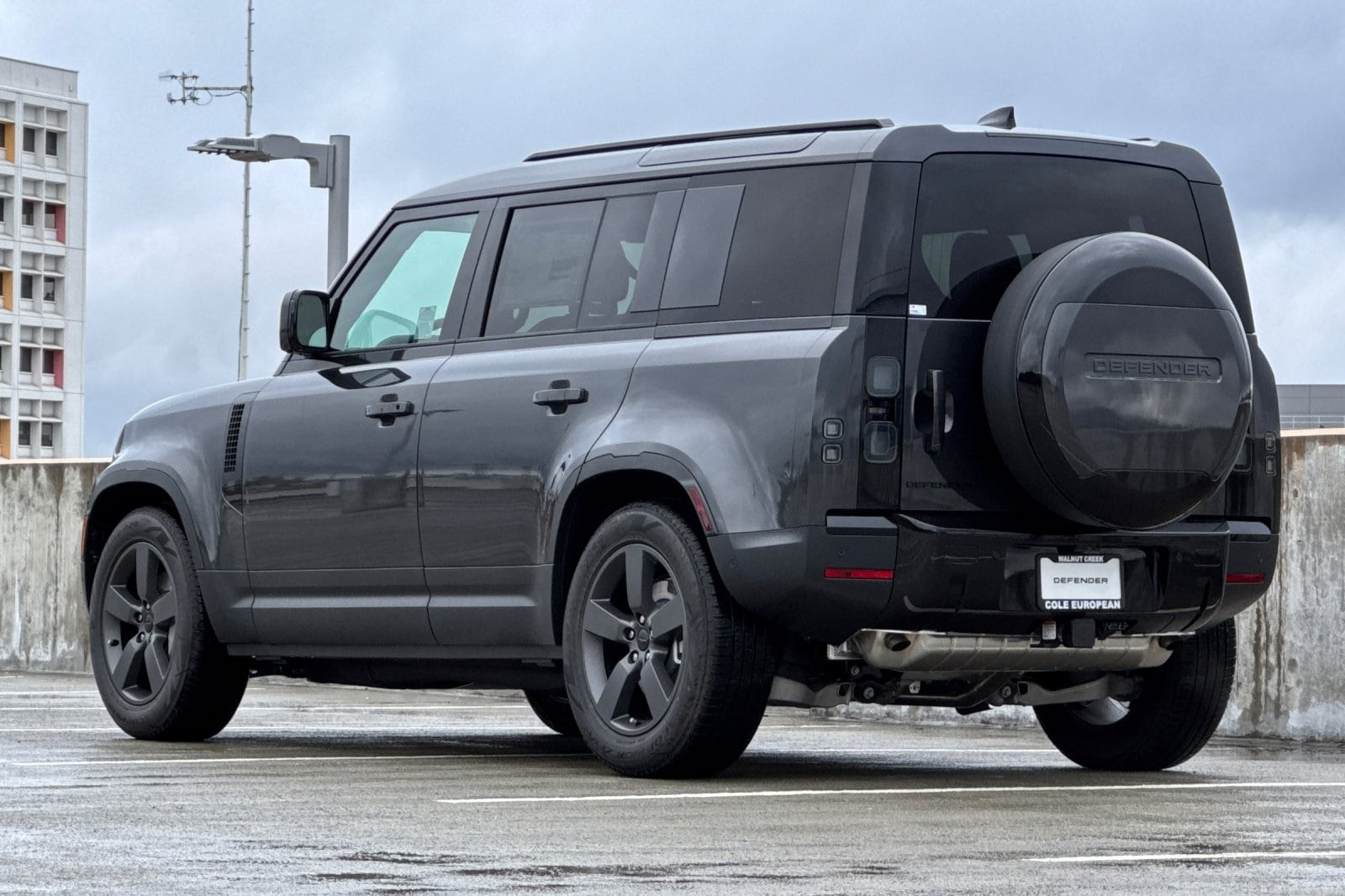 2026 Land Rover Defender 110 S photo 3