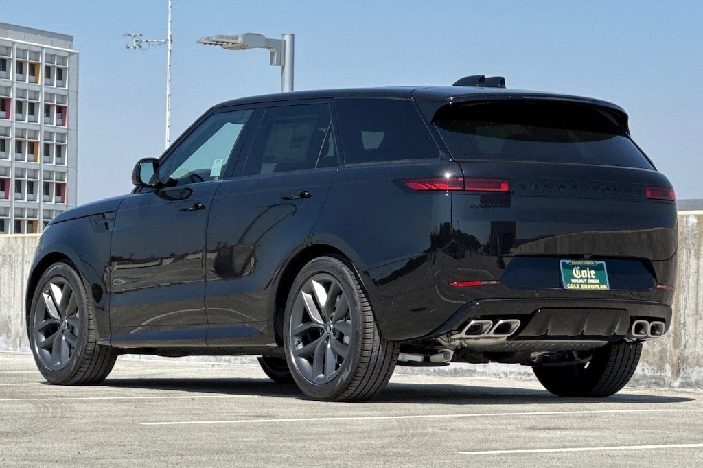 New 2025 Land Rover Range Rover Sport Dynamic SE SUV
