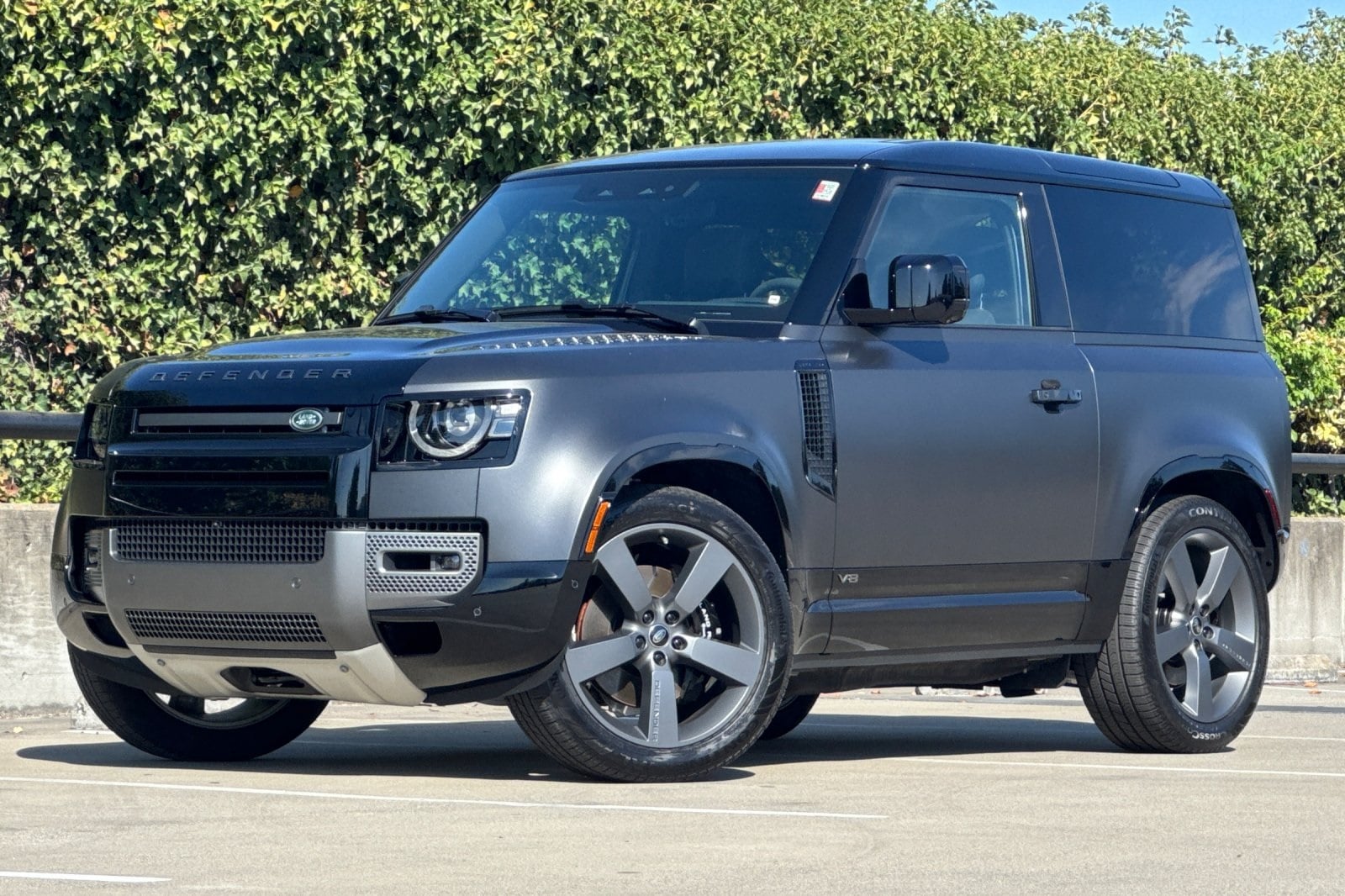 2023 Land Rover Defender Carpathian Edition