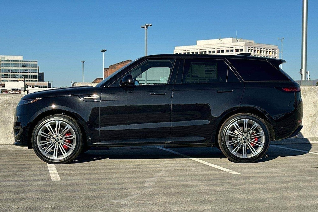 New 2025 Land Rover Range Rover Sport Dynamic SE SUV