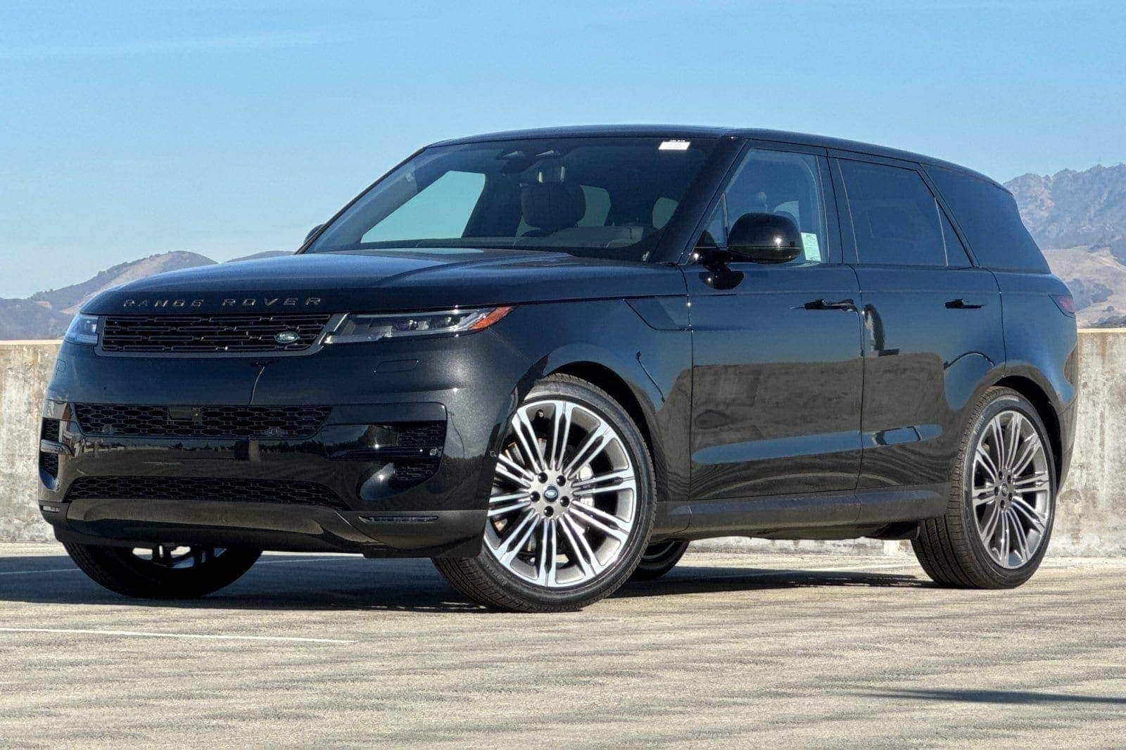 2025 Land Rover Range Rover Sport SE's photo