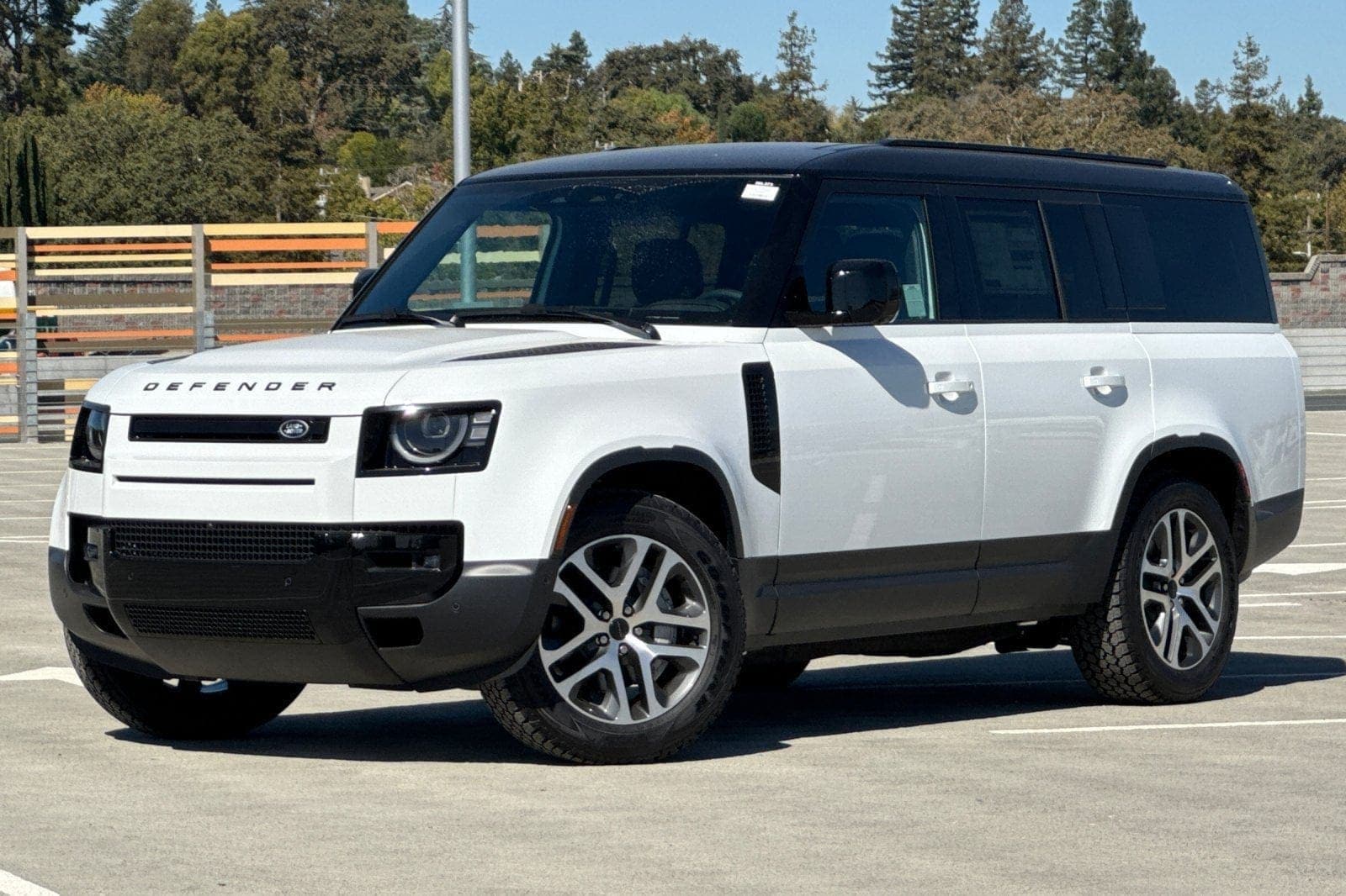 2026 Land Rover Defender