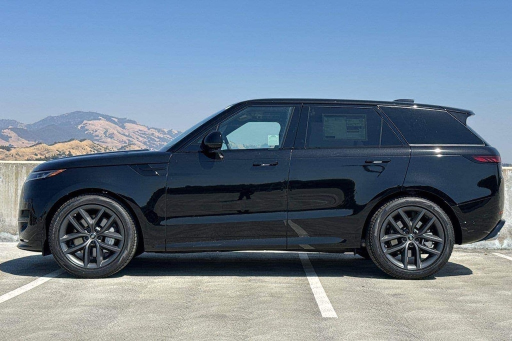 New 2025 Land Rover Range Rover Sport Dynamic SE SUV