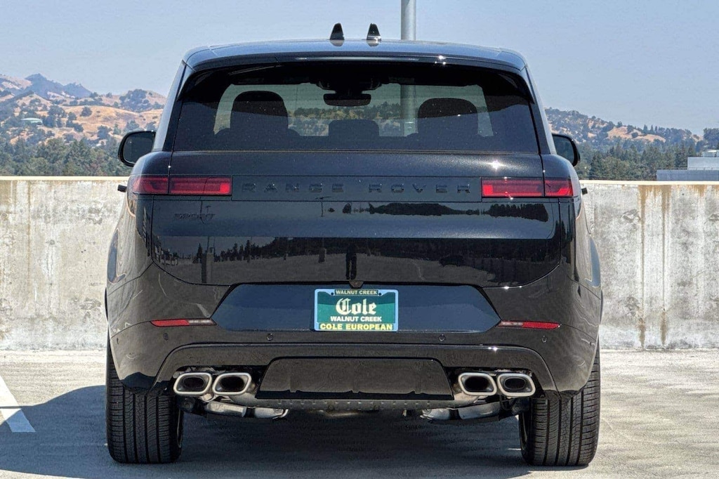 New 2025 Land Rover Range Rover Sport Dynamic SE SUV