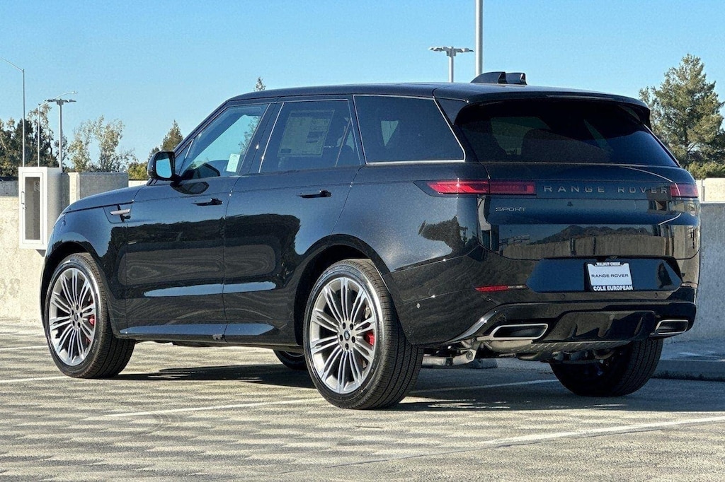 New 2025 Land Rover Range Rover Sport Dynamic SE SUV