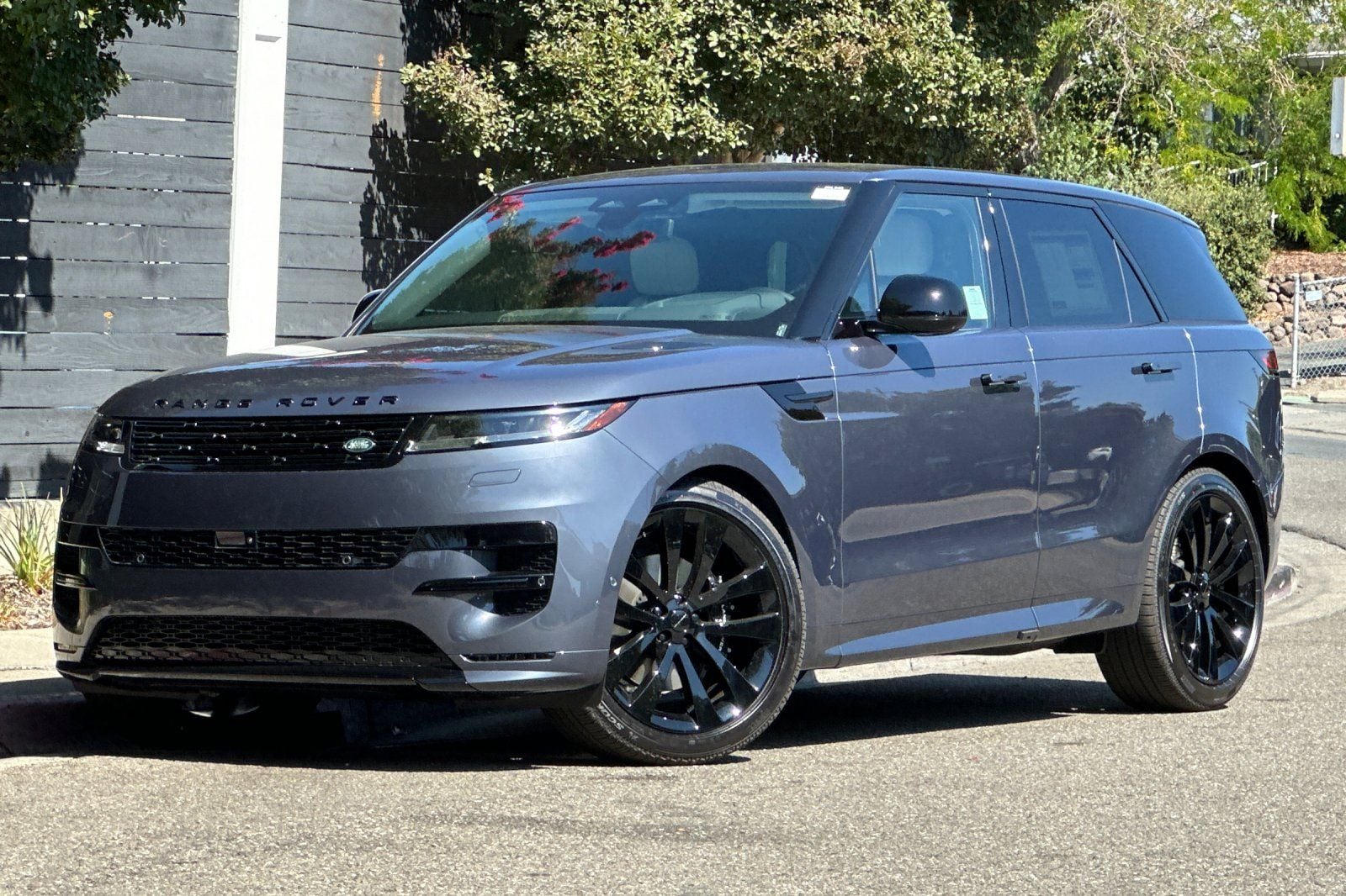 2026 Land Rover Range Rover Sport