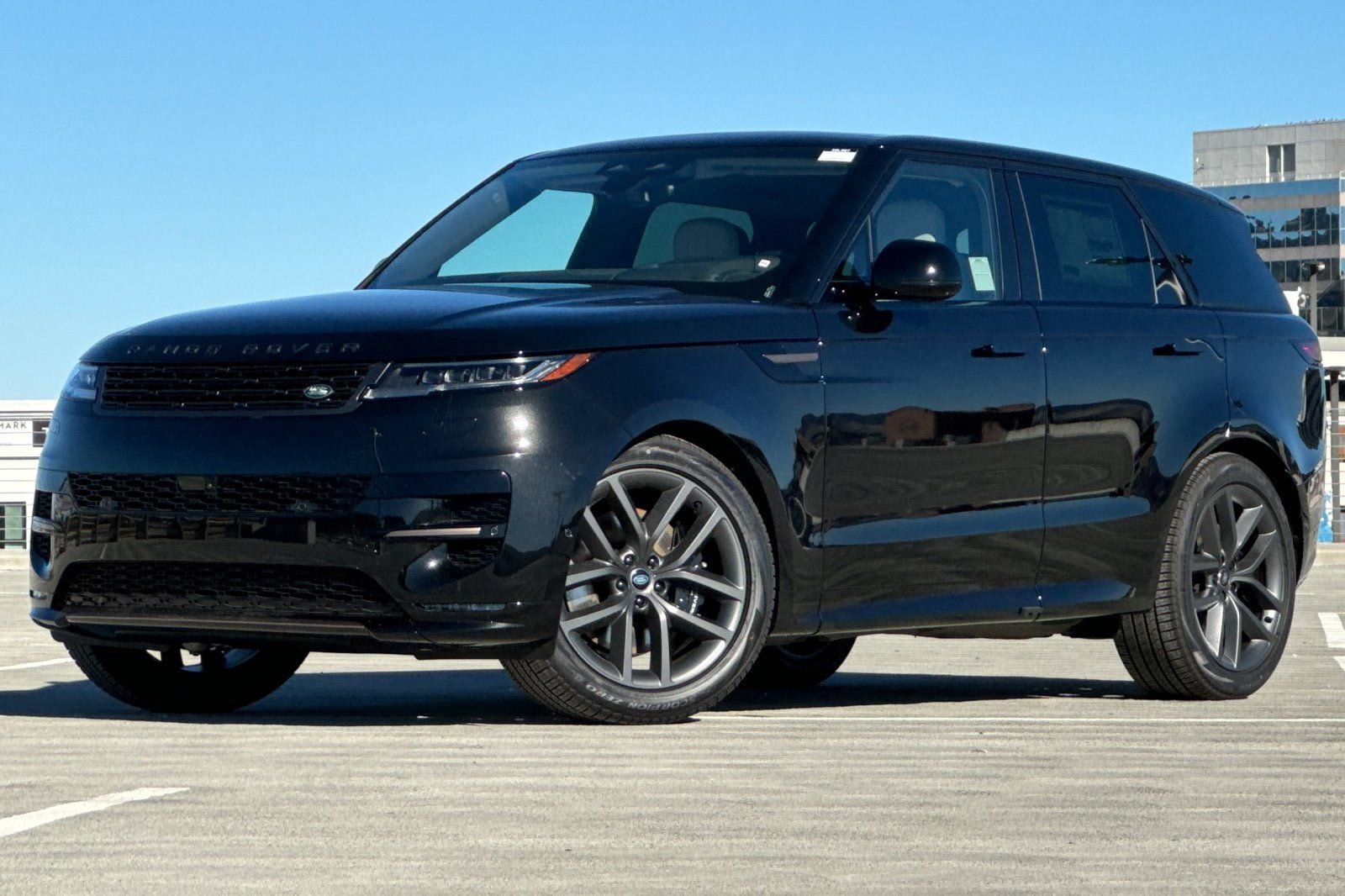 2025 Land Rover Range Rover Sport Dynamic SE