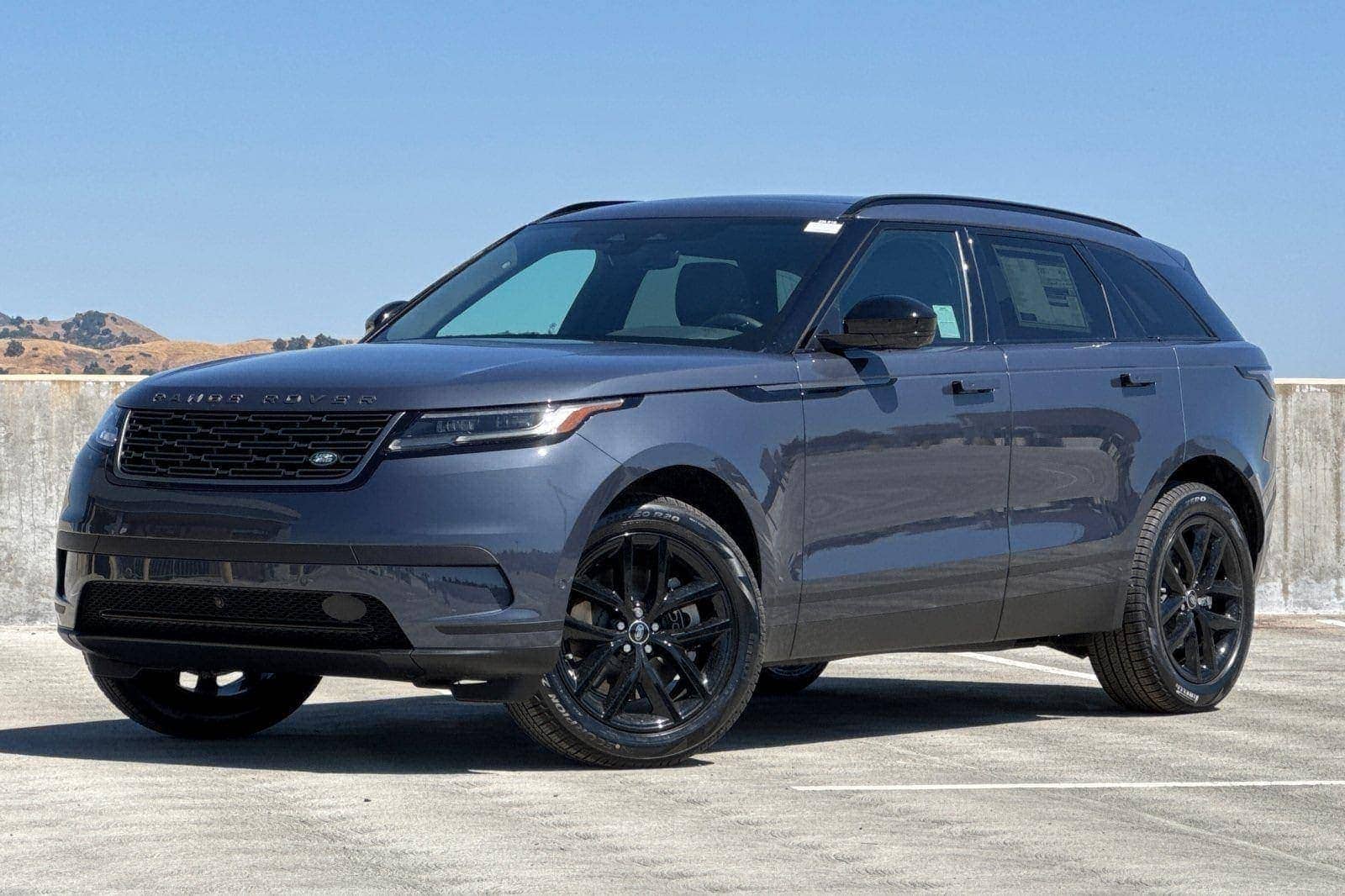 2026 Land Rover Range Rover Velar S's photo