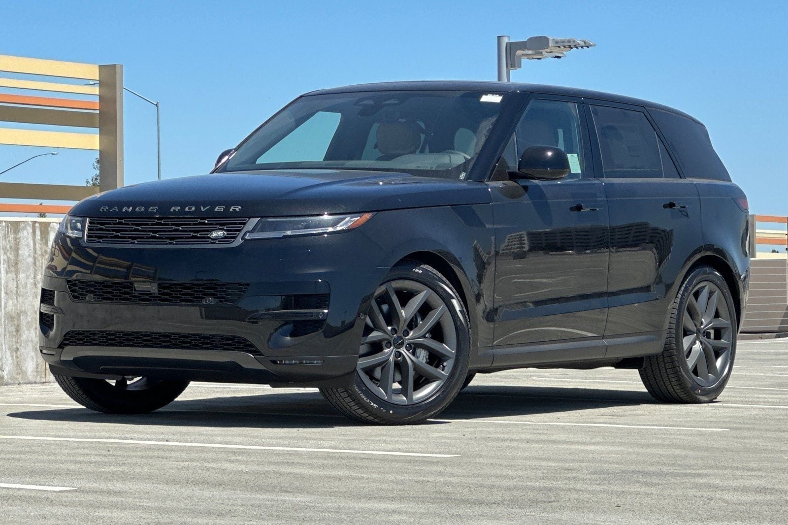 2026 Land Rover Range Rover Sport P360 SE MHEV's photo