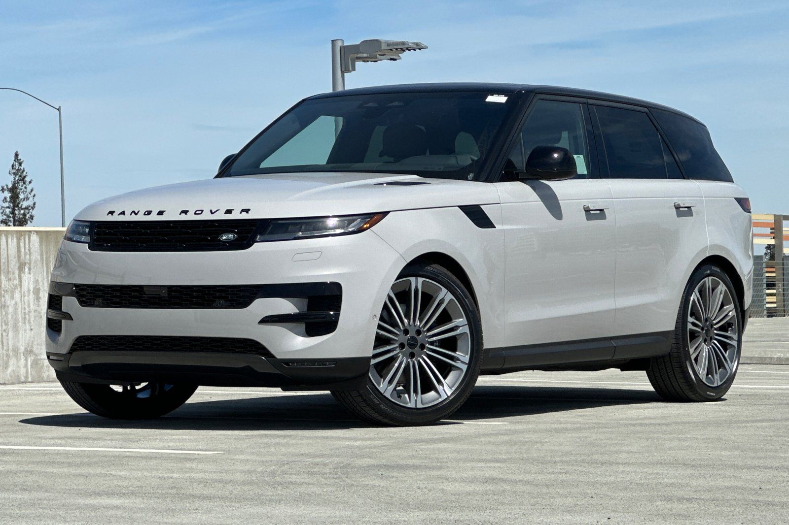 2026 Land Rover Range Rover Sport