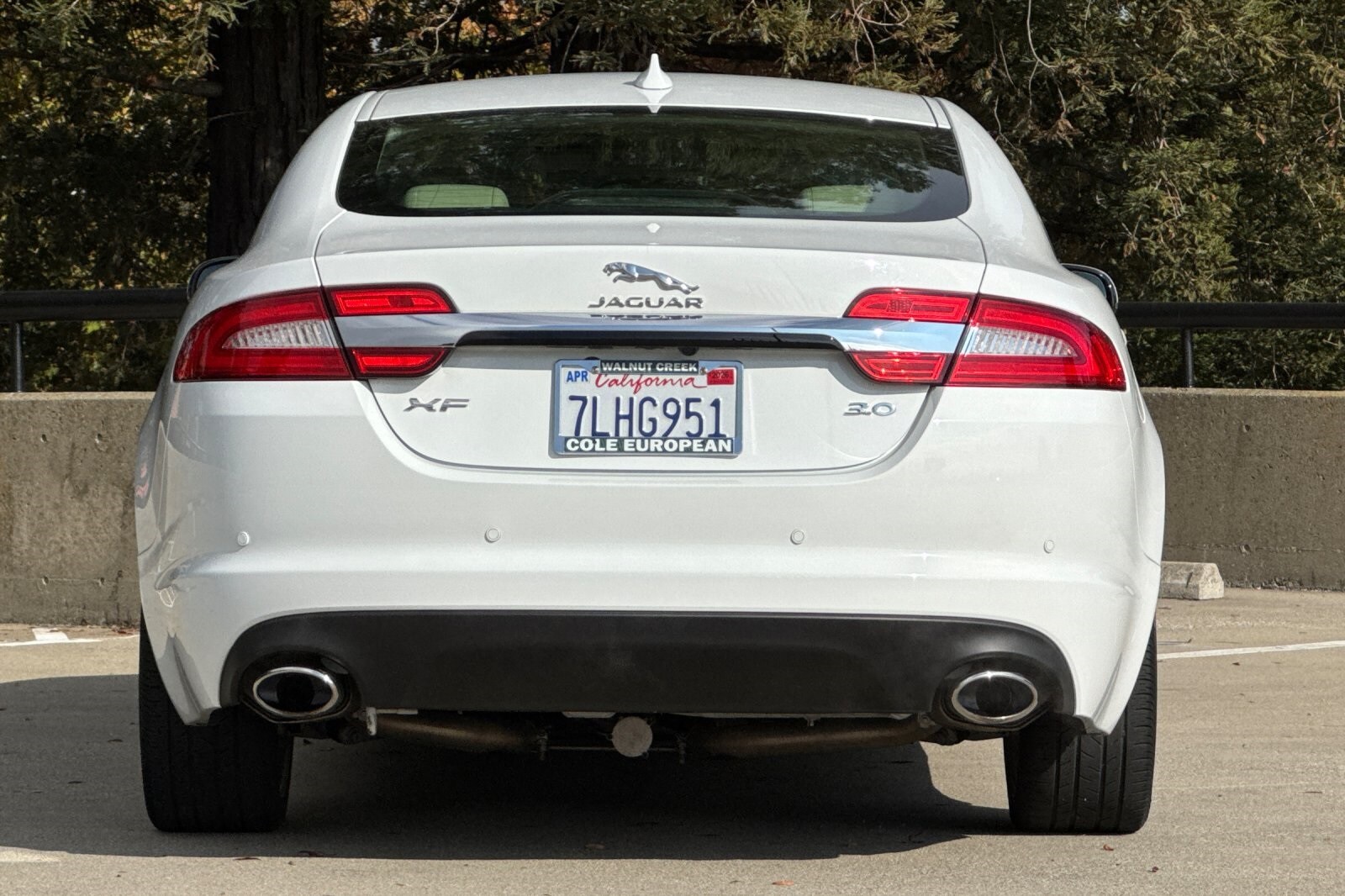 2015 Jaguar XF 3.0 photo 4