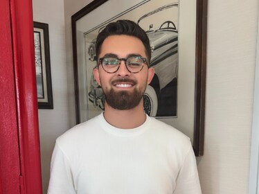 Staff member Abrahem Ramzy from ID_4fa22d865681