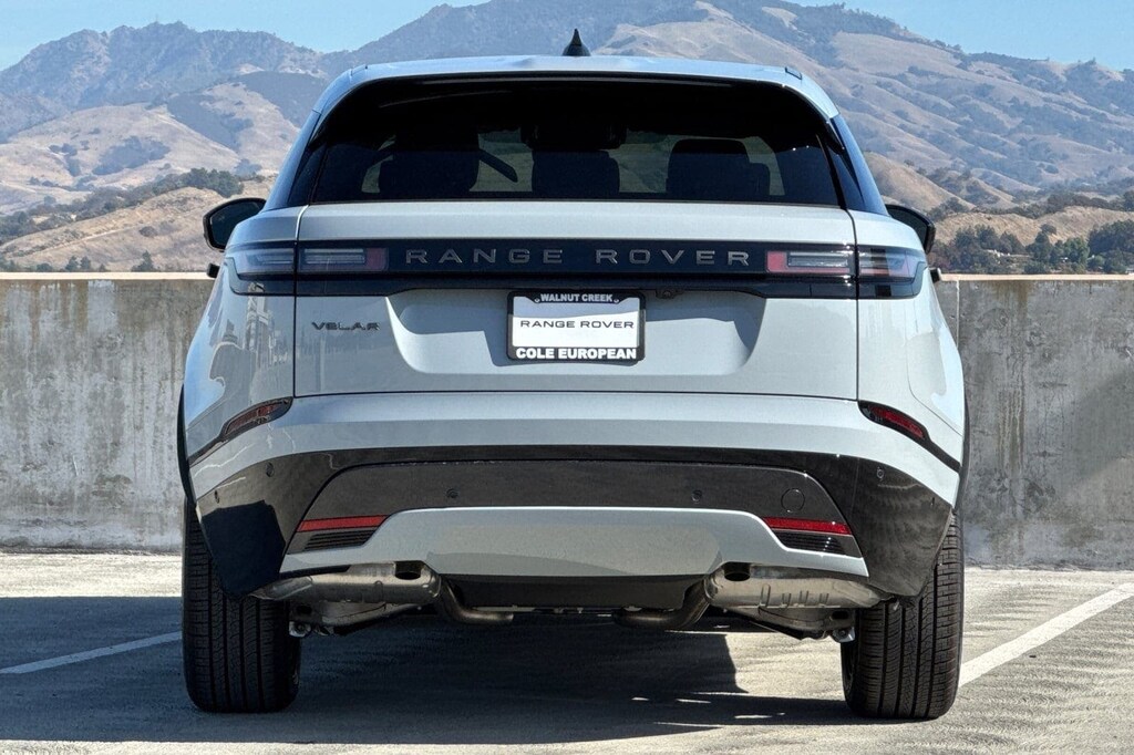 New 2026 Land Rover Range Rover Velar Dynamic SE SUV