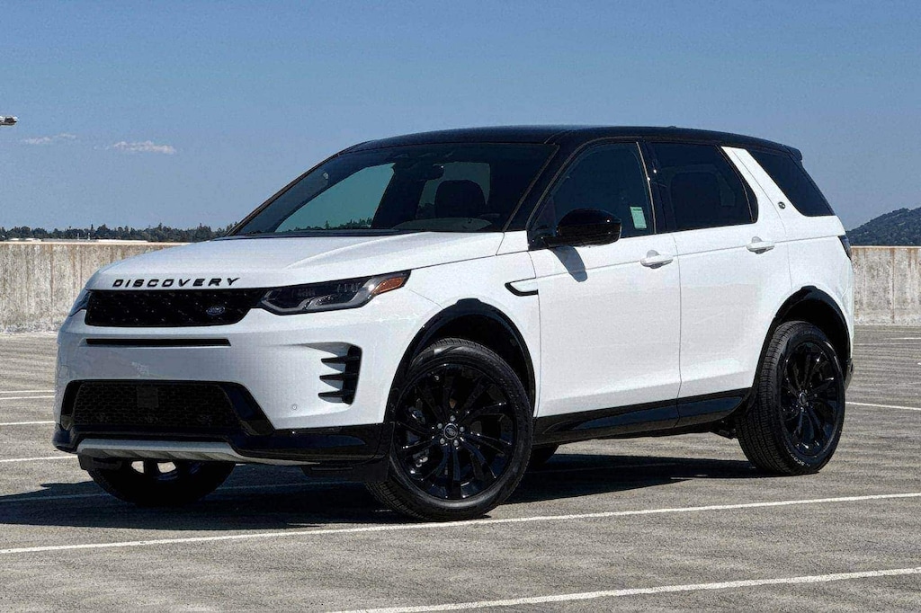 New 2025 Land Rover Discovery Sport Dynamic SE SUV SWB