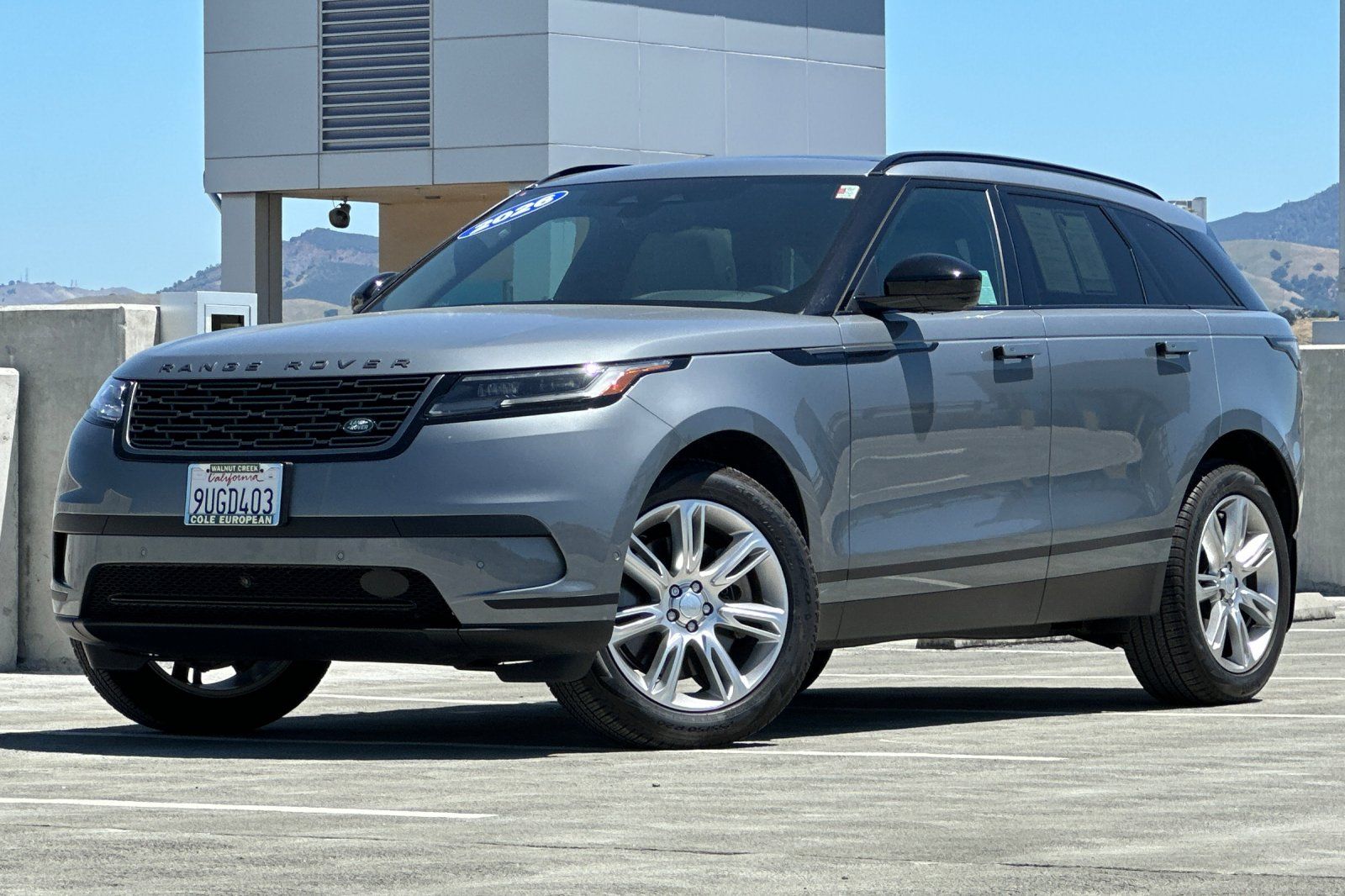 2026 Land Rover Range Rover Velar P250 S's photo