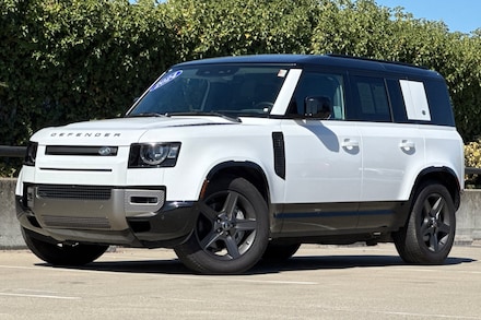 2024 Land Rover Defender 110 X-Dynamic SE SUV